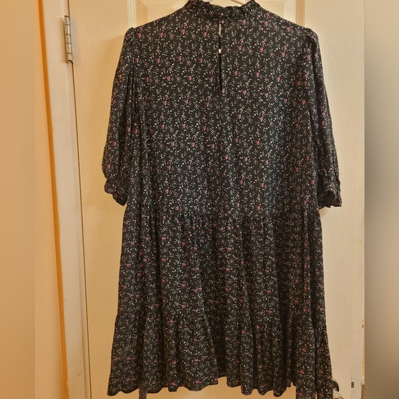 Zara Floral Prairie Style Dress - Picture 6 of 6